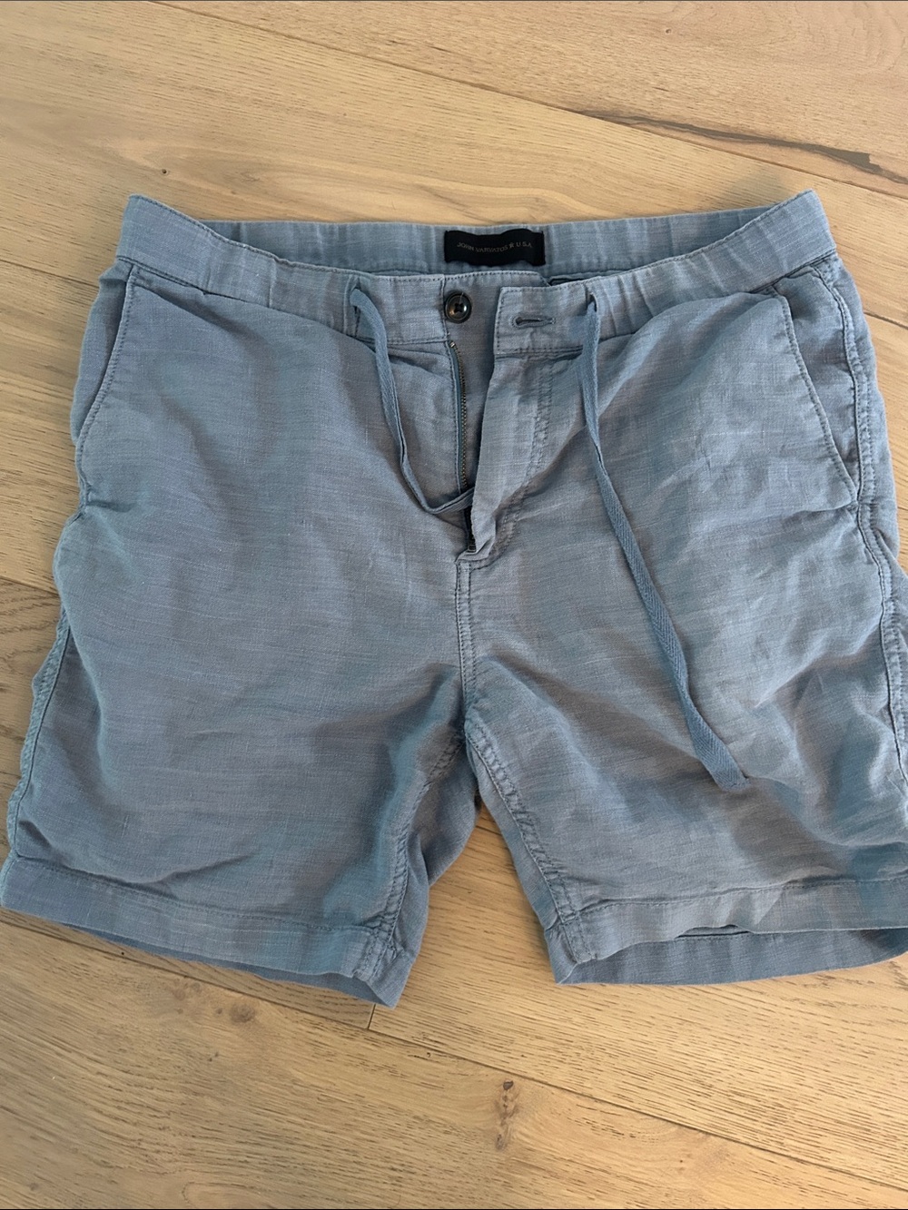 John Varvatos linen-blend Light Blue Flat Front Men's Shorts w/ drawstring